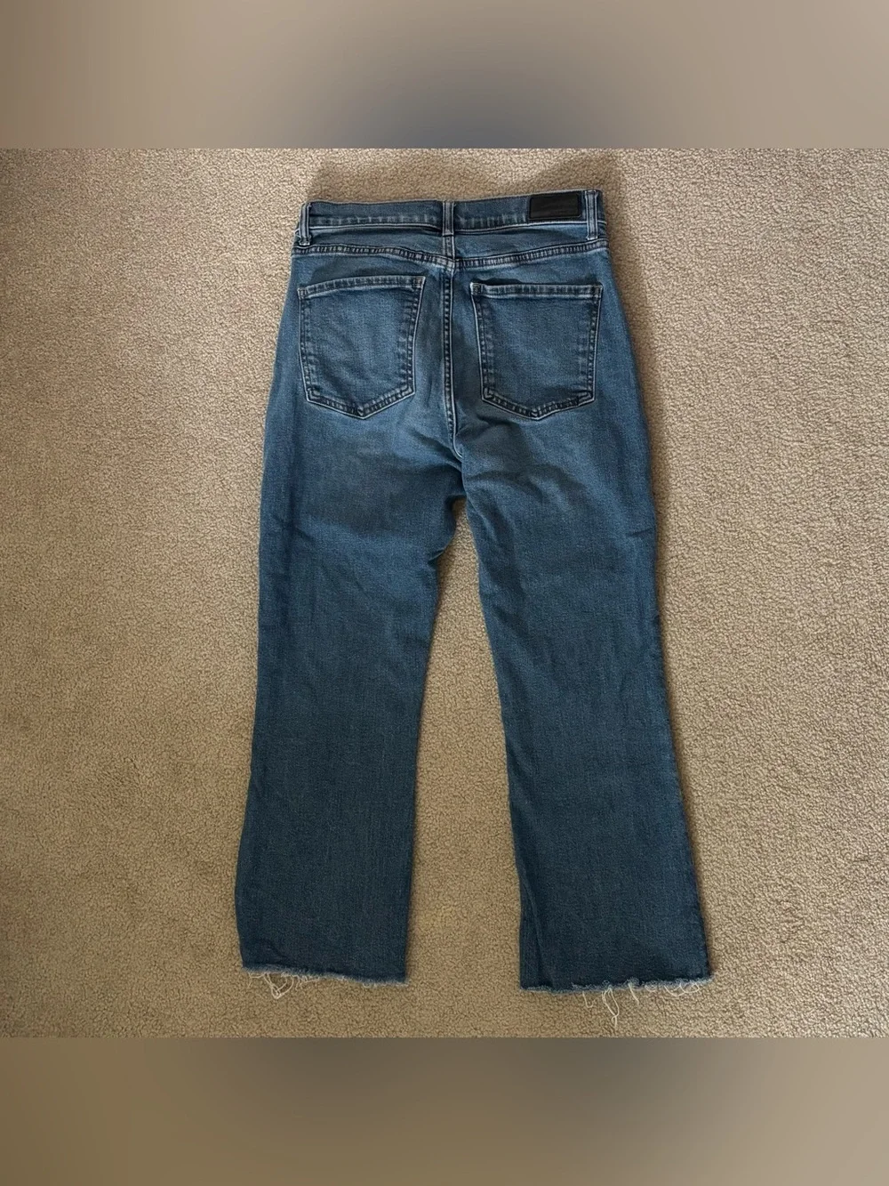 Express Cropped Flare Jeans - Picture 3 of 8